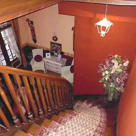 Bed and breakfast De Vijf Zuilen 3*