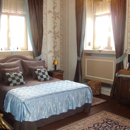 Bed and breakfast De Vijf Zuilen 3*
